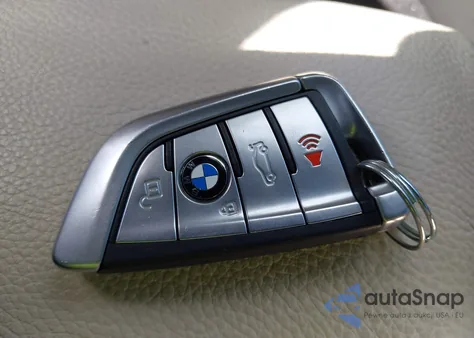 2019 BMW 530 from USA, damaged, VIN WBAJA5C50KBX87929